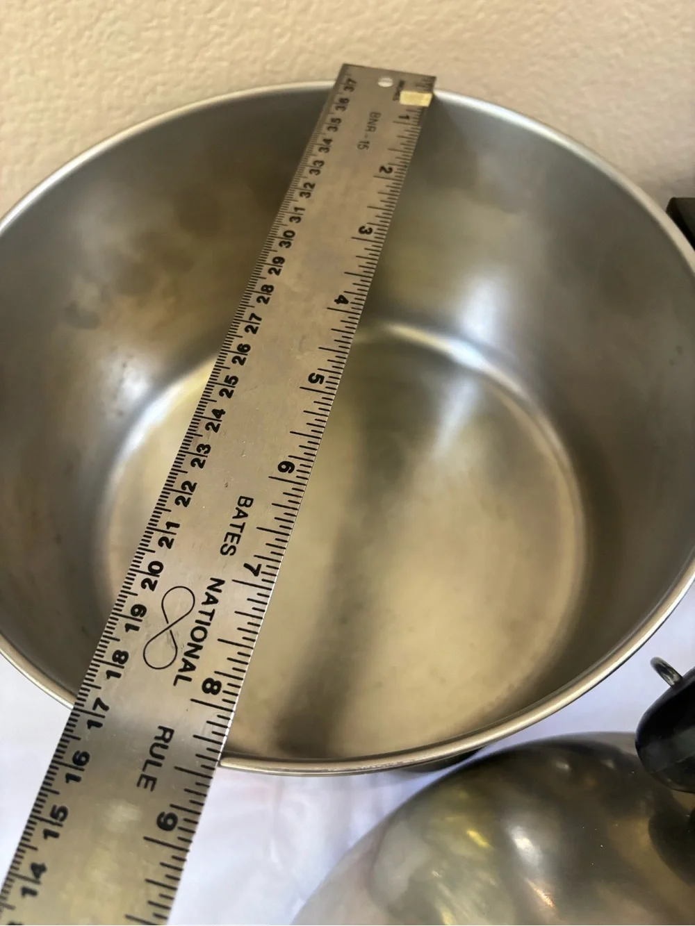 Revereware Revere ware pots and 2 lids